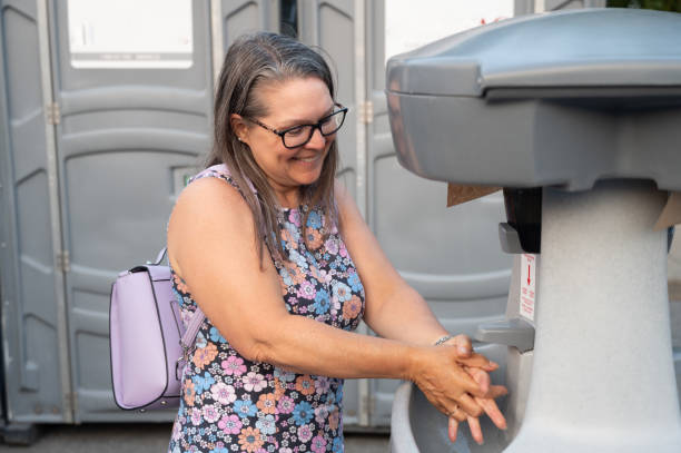 Best Wedding porta potty rental  in Taylorvle, IL